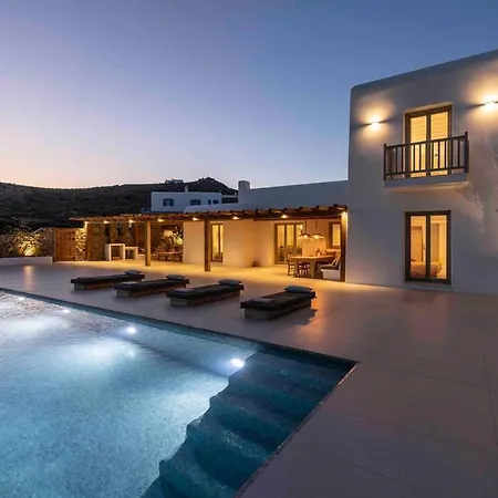 Stephanie With Heated Pool, By Red Windmill * Kalafatis