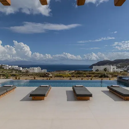 빌라 Stephanie With Heated Pool, By Red Windmill