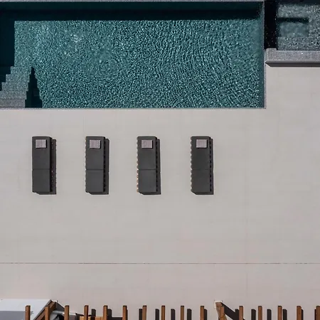 Stephanie With Heated Pool, By Red Windmill 빌라